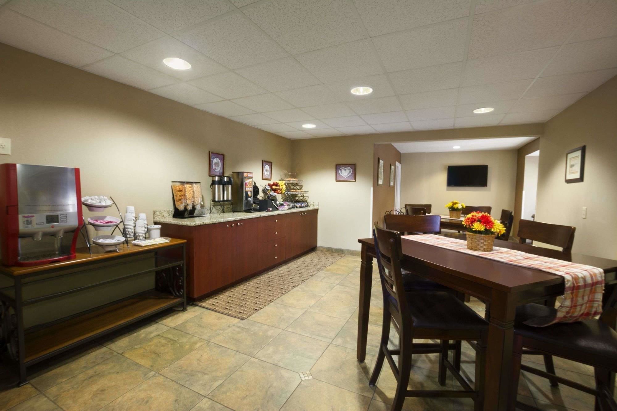 Microtel Inn & Suites By Wyndham Southern Pines Pinehurst Luaran gambar
